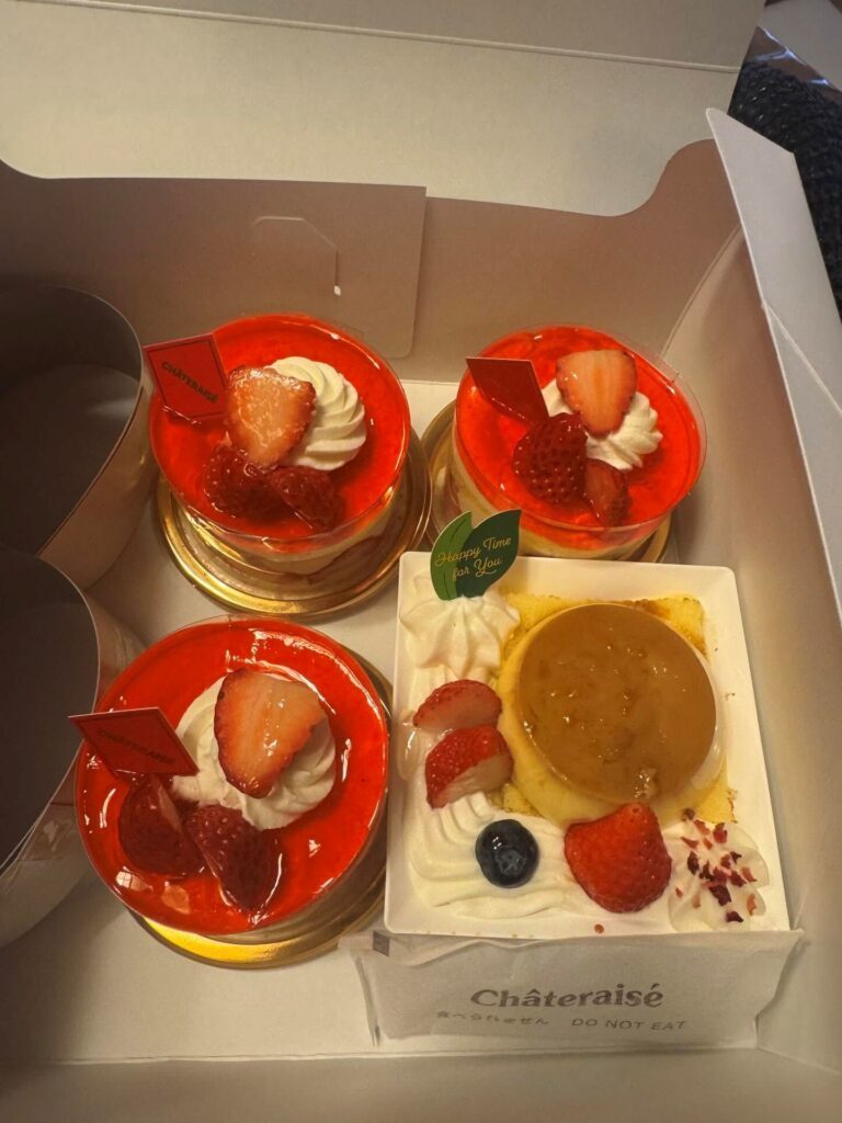 過去に購入したケーキ②（＠eishiiinhomeさんより提供）