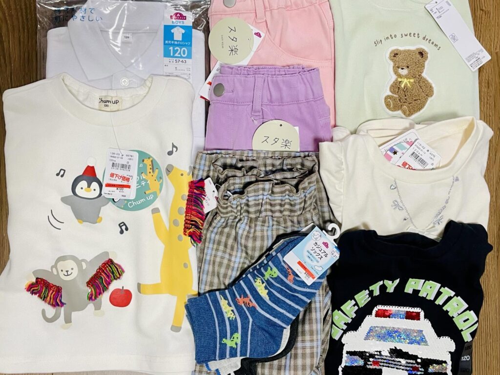 半額セールで買った子ども服①（@offtama_aiさんより提供）