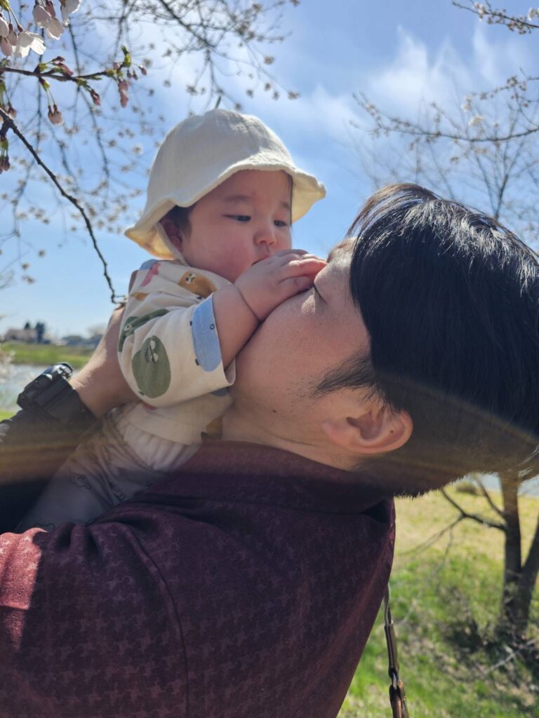 パパさんと息子さん①（＠mochi____0208さんより提供）