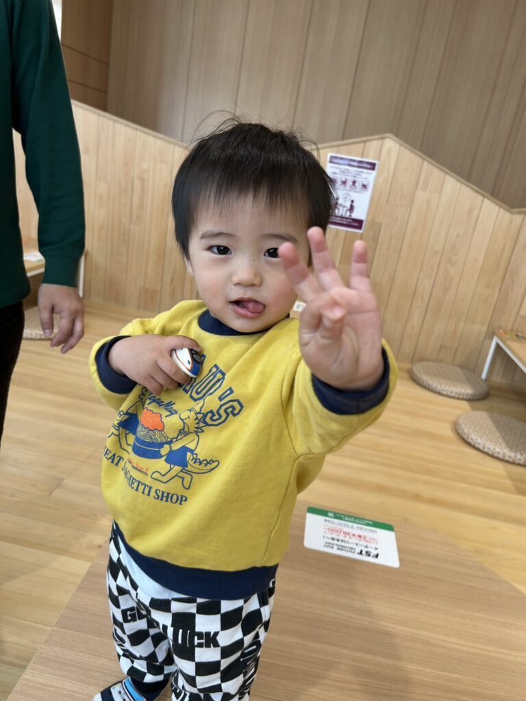 普段の息子さん（＠___yamepi_さんより提供）