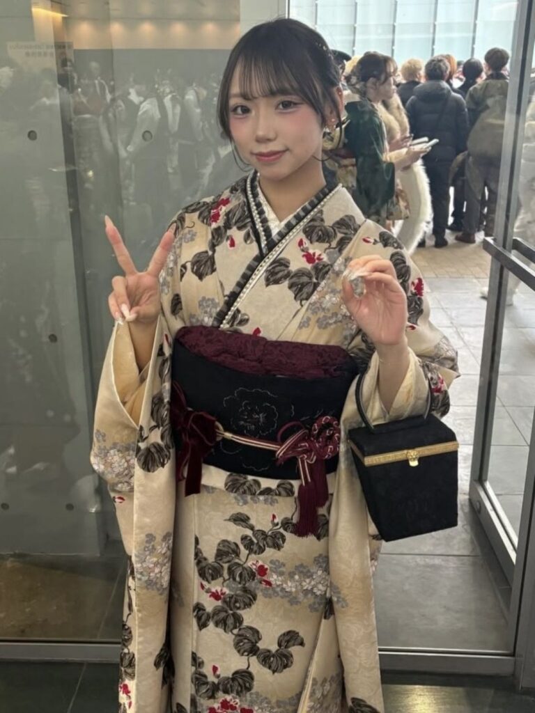 成人式会場での様子（@petit_pas.maiさんより提供）