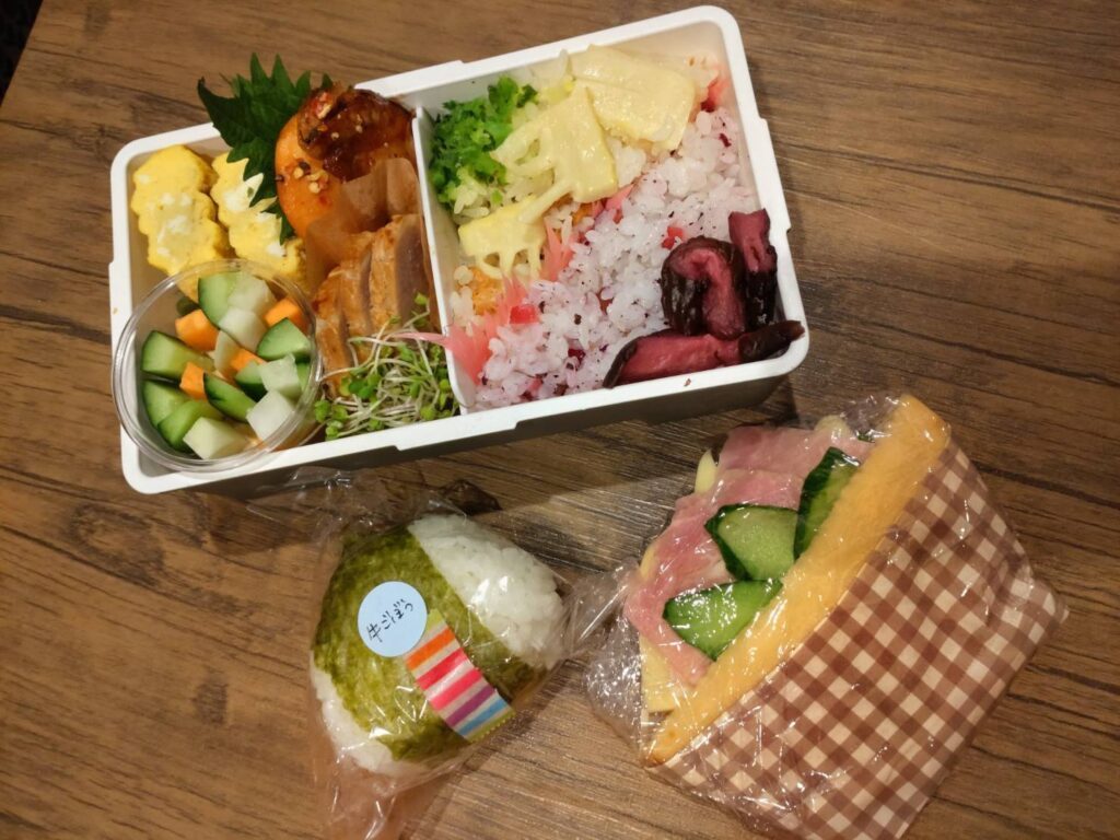 息子さんのお弁当③（＠zueko2442より提供）
