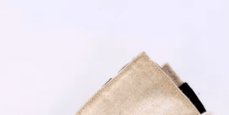 「真似していいですか」フェルトを使って絵本を作った女性→そのまさかの完成品に「ほしい！」「子どもは絶対に喜ぶ」