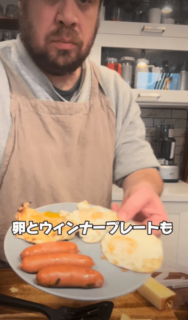 卵とウインナープレート（＠aruchansenseinichijoさんより提供）
