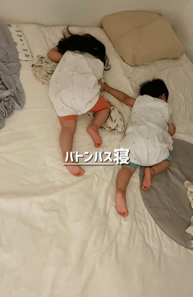 バトンパス寝（＠_reimi.twins_さんより提供）