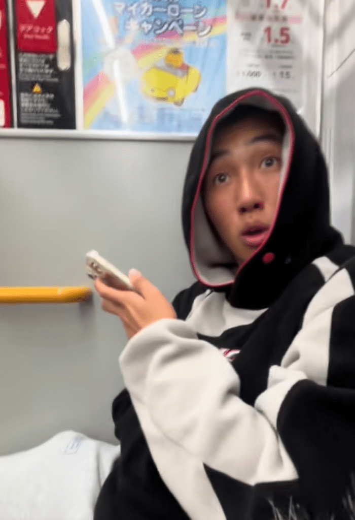 再会に驚く弟さん（＠milk14____さんより提供）