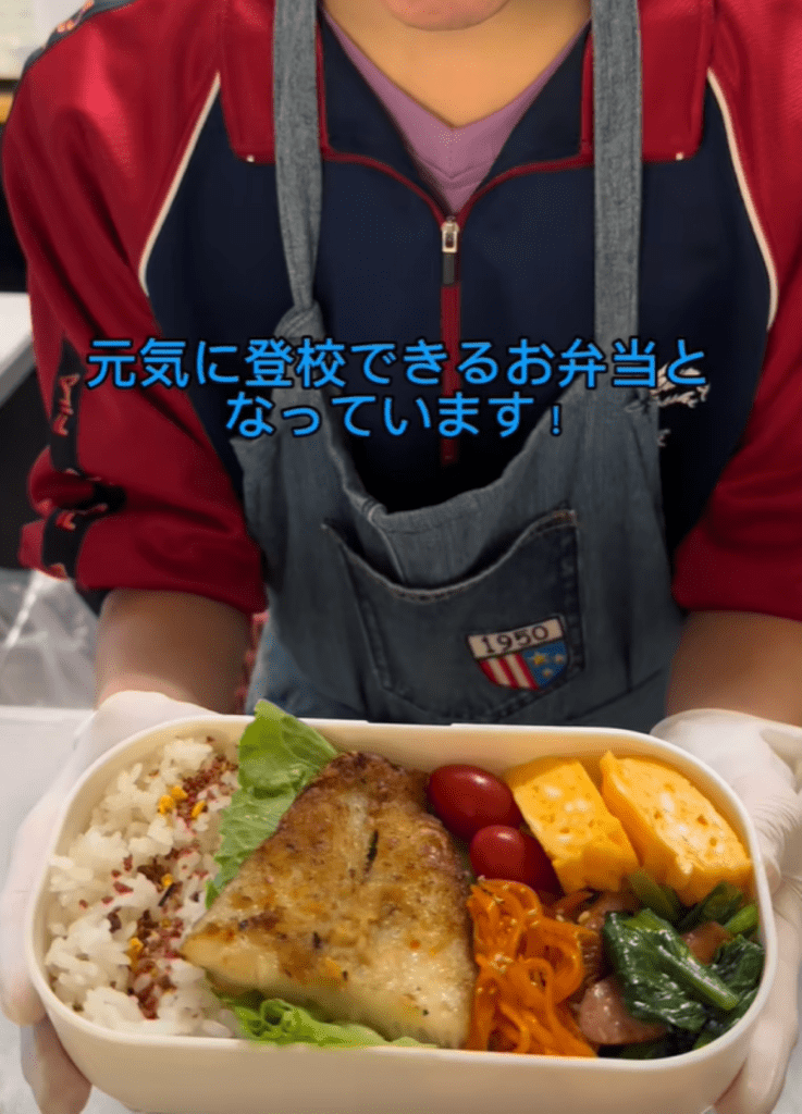 お弁当作りの様子⑪（＠ani__bentoさんより提供）