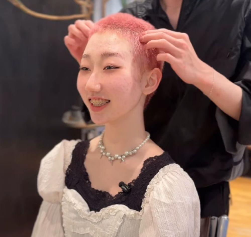 坊主頭からの大変身⑥（＠seiya_osaさんより提供）