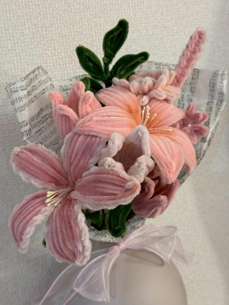 ママさんへの手作りブーケ④（@hisan333さんより提供）