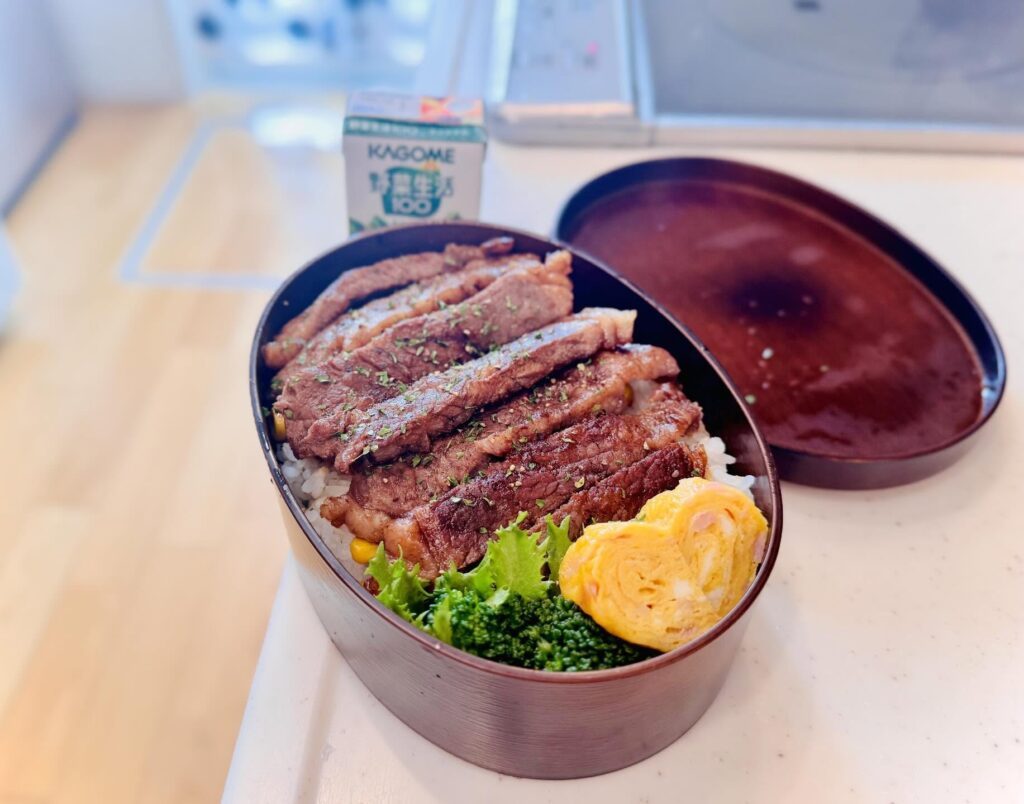 翌日のお弁当（＠ninni__n__さんより提供）