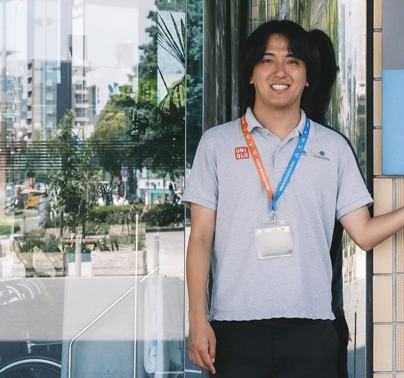 市役所に7年間勤めていた男性。転身してから現在の姿に…「素敵！！！」「応援しています」