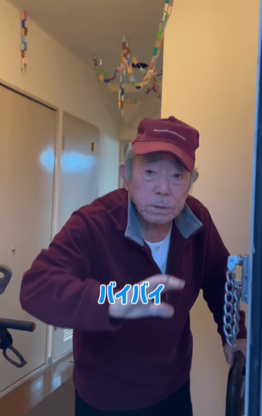 88歳のおじいちゃんが大変身、お風呂上がりの”まさかの姿”に「ヨーダだｗｗ」「可愛すぎｗｗ」