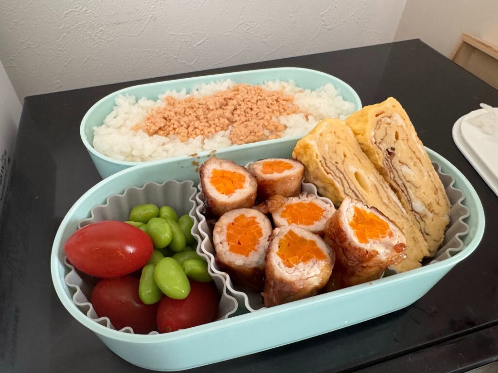 初めて作ったお弁当①（＠dragonteacher2020さんより提供）