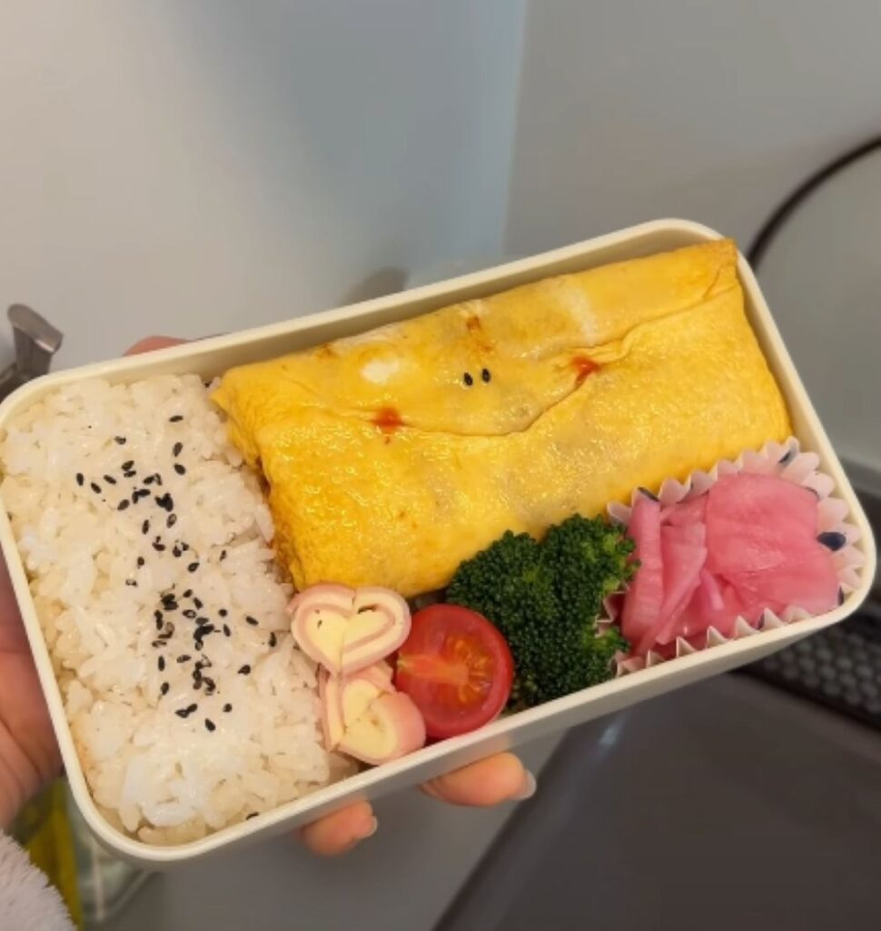 弁当⑦（＠abokado_jisuiさんより提供）