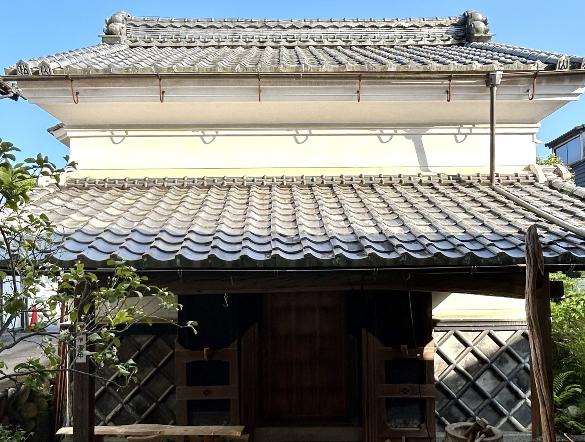 約100年前に建てられた実家の蔵…大改造した結果→“衝撃の光景”に…「最高じゃないですか！」「憧れが詰まってる」