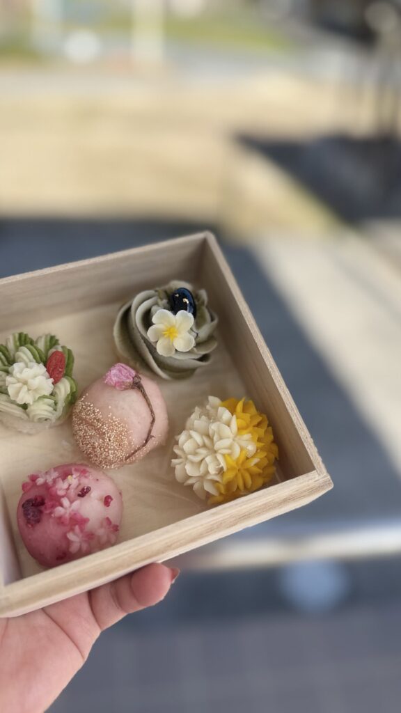 お花絞り作品⑤（＠yuriko_lien____さんより提供）