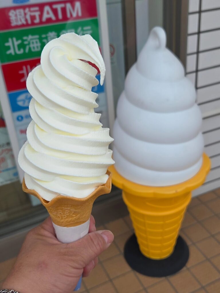 ソフトクリーム①（＠hirorubyさんより提供）