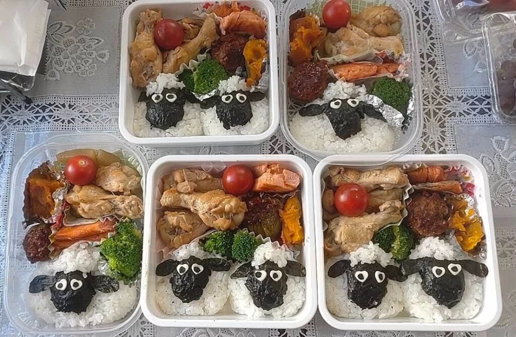 キャラクターのお弁当①（＠ryoko.252さんより提供）
