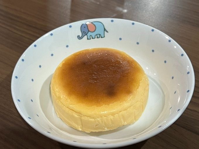 ホワイトデーの焼きチーズケーキ（@menminosabuakaさんより提供）
