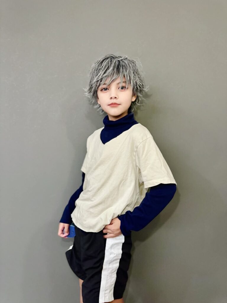 キルアのコスプレをした息子さん②（＠jona3_rinaさんより提供）