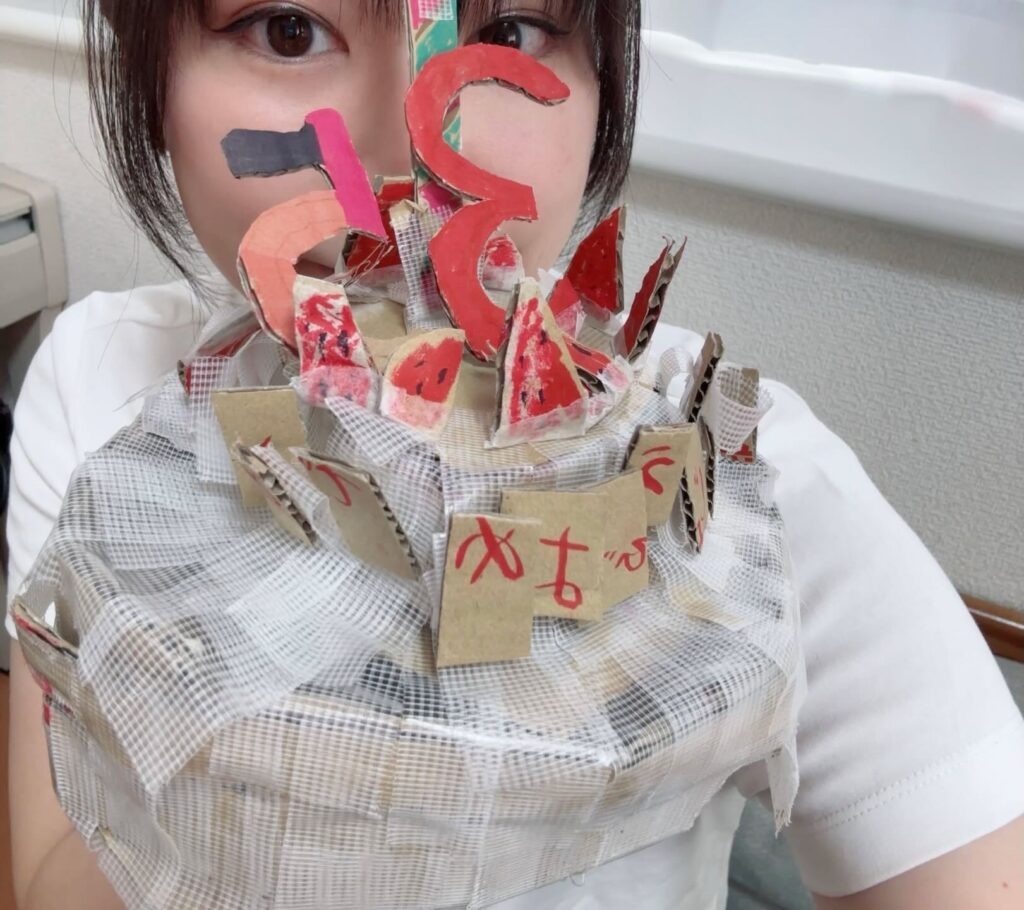 娘さんが手作りした誕生日ケーキ①（＠sena624iさんより提供）