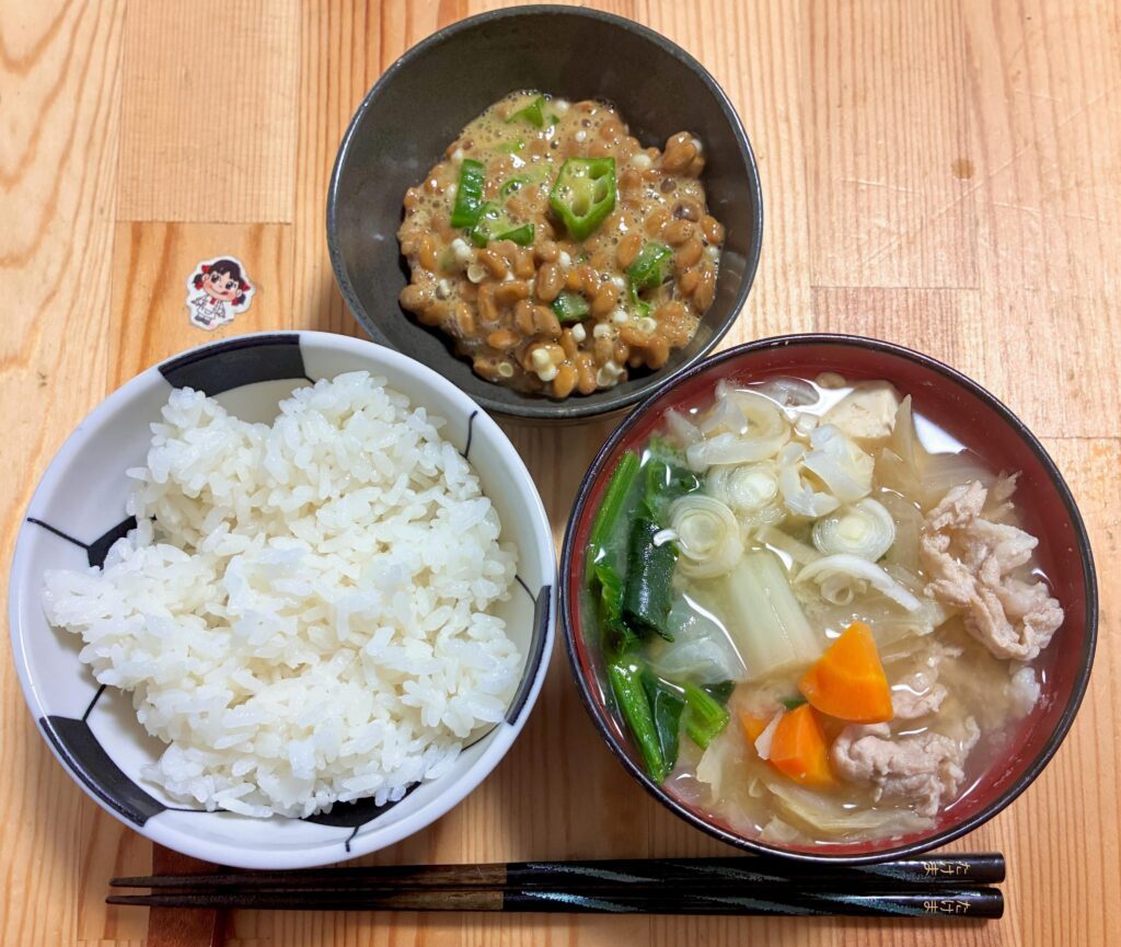 手作りの朝ごはん②（＠takema_38さんより提供）