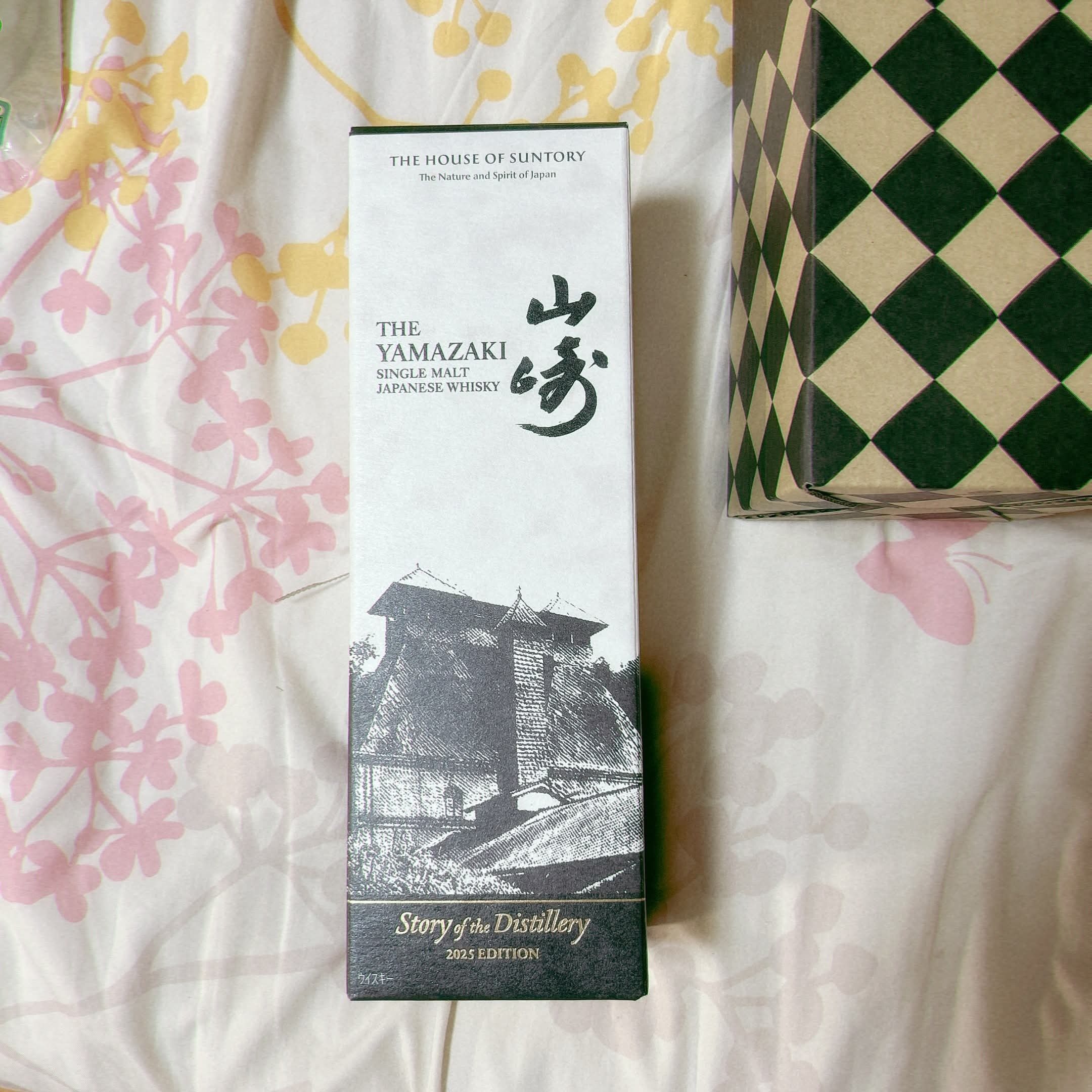 3960円で買ったミステリーボックス。開けてみると→心臓がバクバクしたまさかの中身に…「神ってますね」「なかなか手に入らないのに!」「羨ましい!!!」