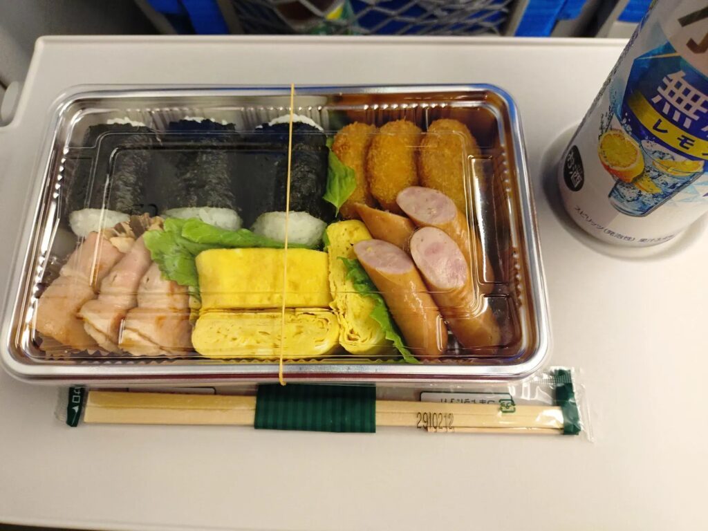お弁当①（＠shota082485123さんより提供）