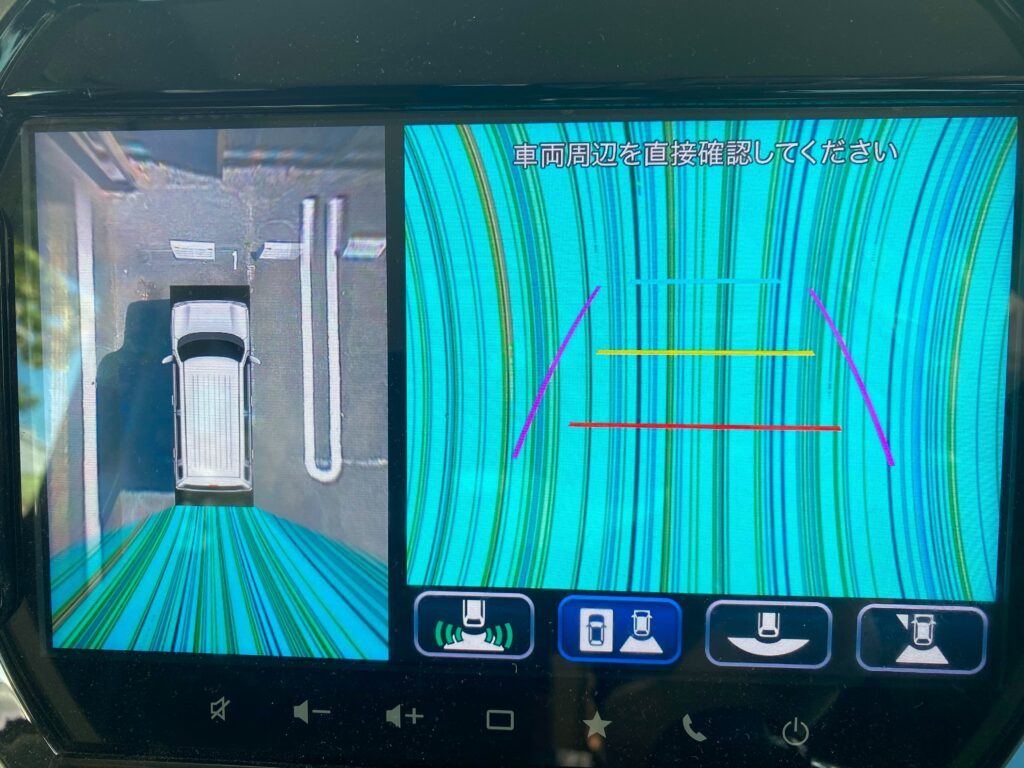 レインボーロードのように光る車載カメラの映像（＠mocha.kさんより提供）