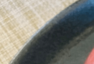 スシローで大トロを注文→しかし手元に来たモノをよく見ると……まさかの光景に「え、びっくり」