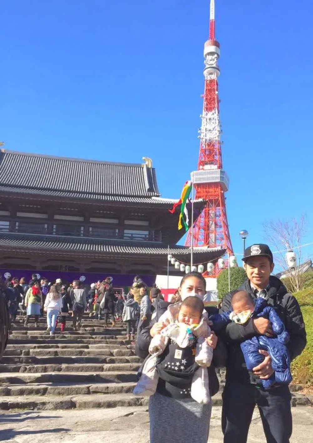 初めての双子育児から11年。4人家族が遂げた“感動の進化”、現在の様子に「す、すごすぎる!」