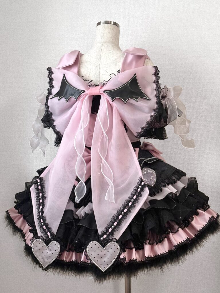 大学卒業後の作品②（＠kurusu_costumeさんより提供）