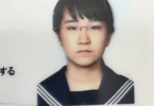 中学校に進学し不登校になった少女。→しかしその8年後……「何があったww」まさかの現在に「思わず声出た」「なんでだよww」