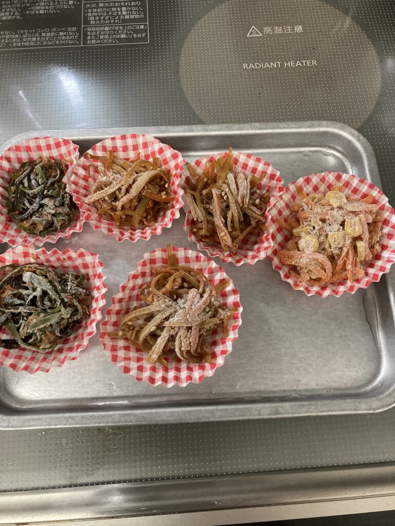 作り置きしたお弁当のおかず（＠panther.7946600さんより提供）