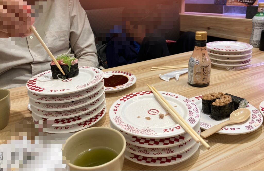 スシローの店内③（＠yuma232532さんより提供）