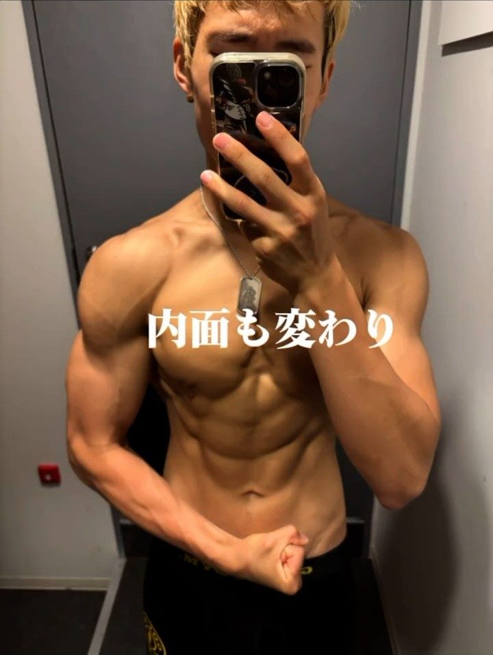 仕上がった体の様子①（＠hiro_fit_jpさんより提供）